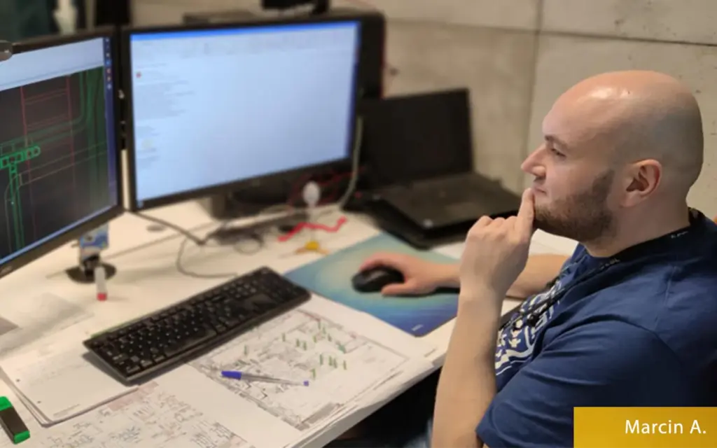 employee fillpicture